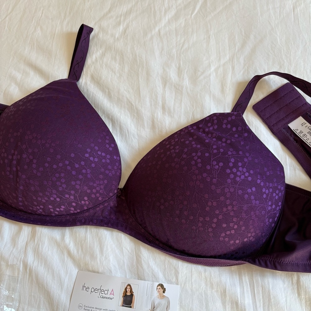 NWT Glamorise Perfect A purple bra wireless seamless padded cups size 58A